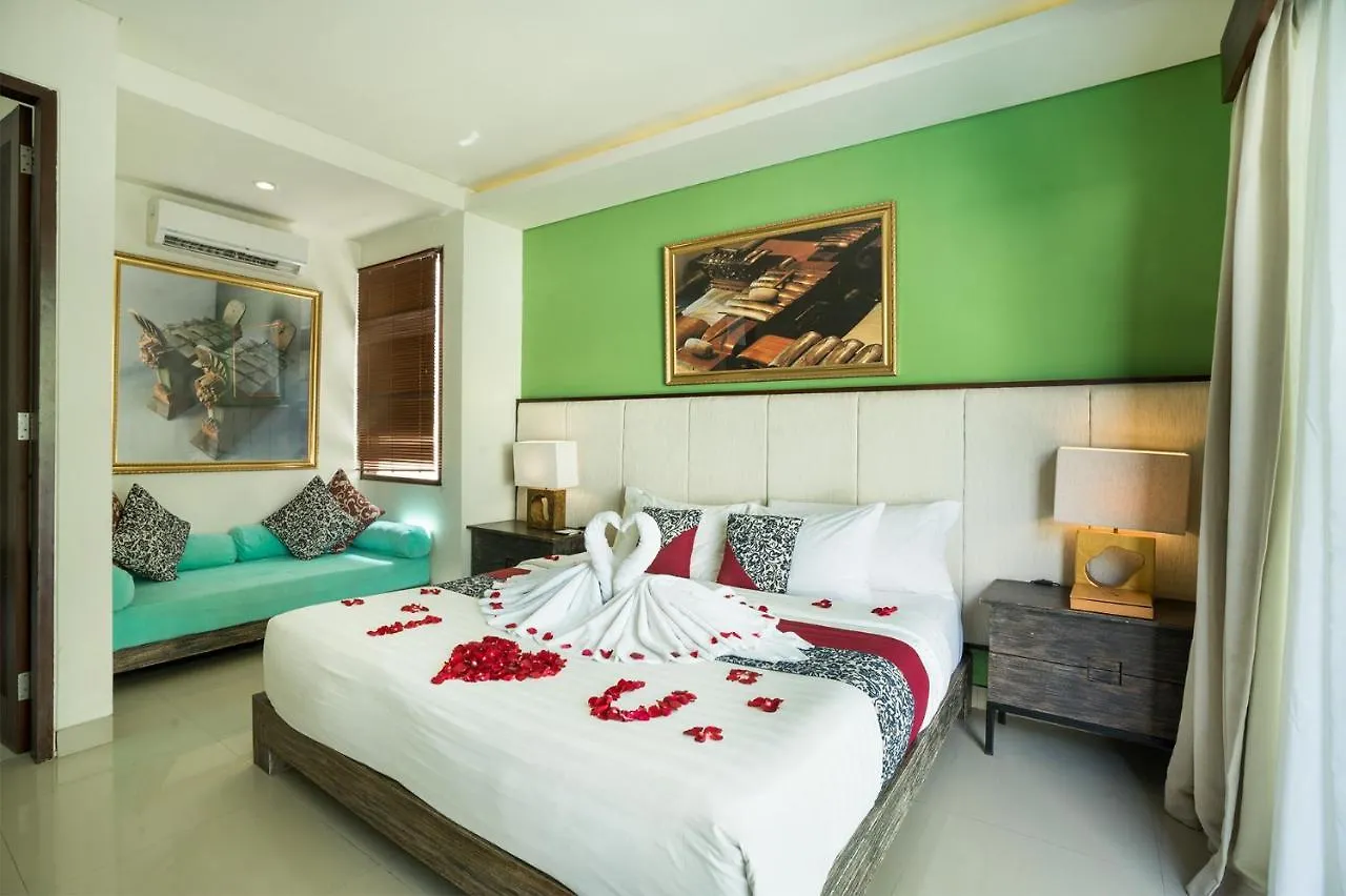 סמיניאק Royal Samaja Villas