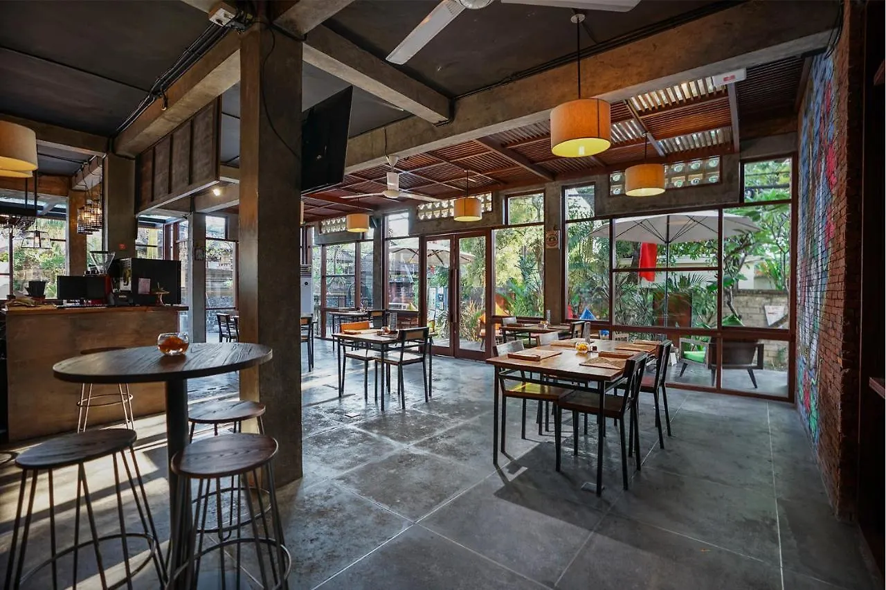 סמיניאק Royal Samaja Villas